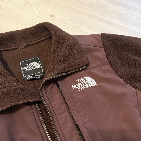 North Face Brown sweater - Picture 3 of 4